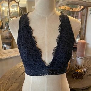 🖤 Victoria’s Secret Bralette Black Lace 🖤